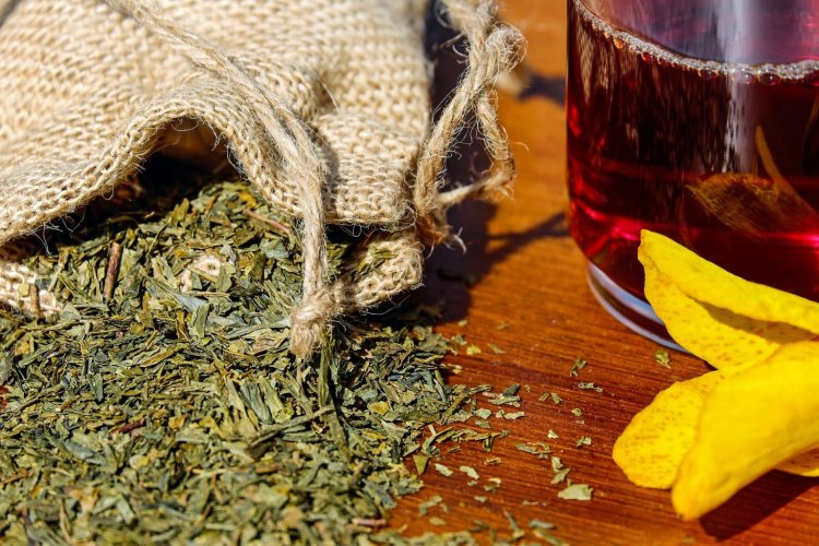 10 Herbal Remedies For Fibroids And Cysts You Need To Know